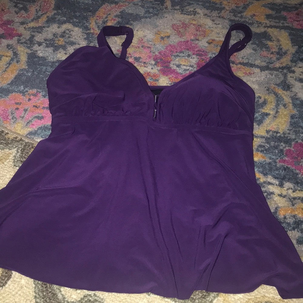 New plus size purple swim top - Picture 5 of 10